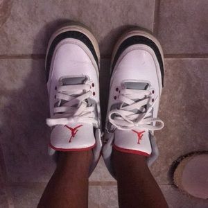 Jordan retro 3.